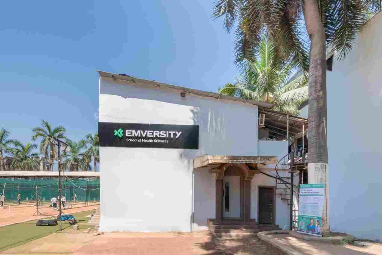 Emversity School of Hospitality & Allied Health Sciences, Mumbai Bombay Office Space photo 20